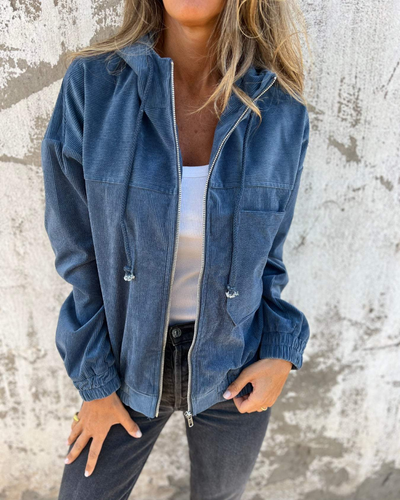 Dabria – The Perfect Transitional Jacket For Spring And Summer