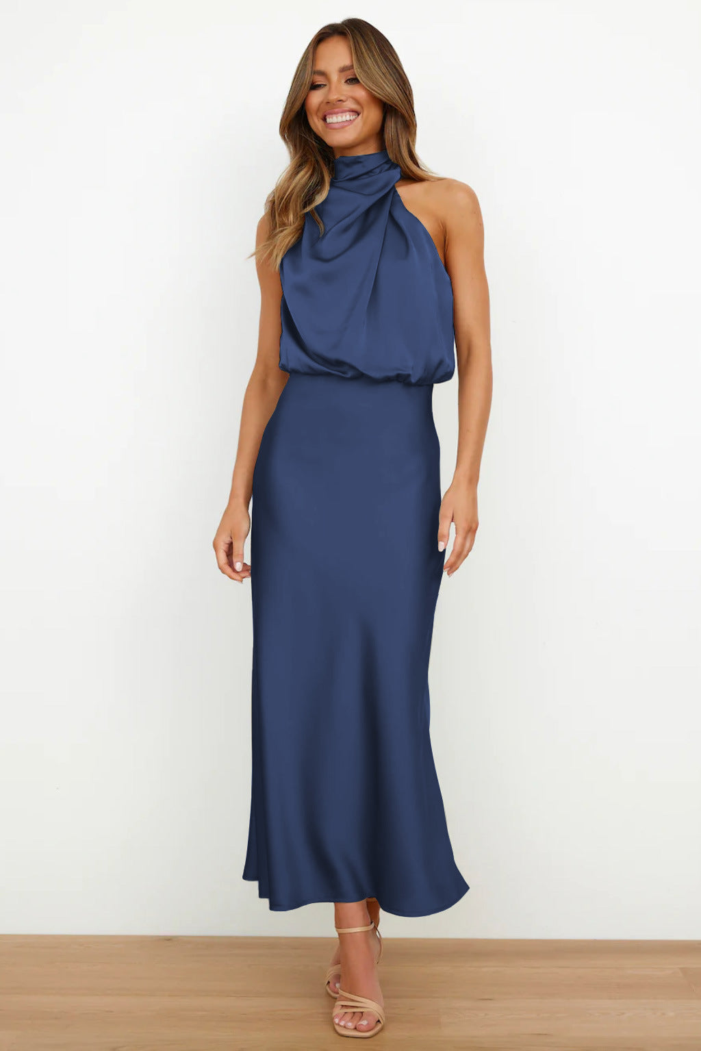 Elspeth | Long Dress With Halterneck