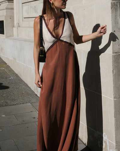 Clarabeth | Lightweight V-neck Maxi Dress