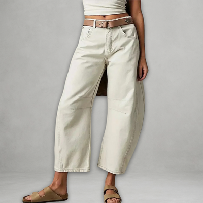 Leniya - Stylish And Comfortable Baggy Jeans