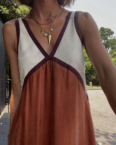 Clarabeth | Lightweight V-neck Maxi Dress