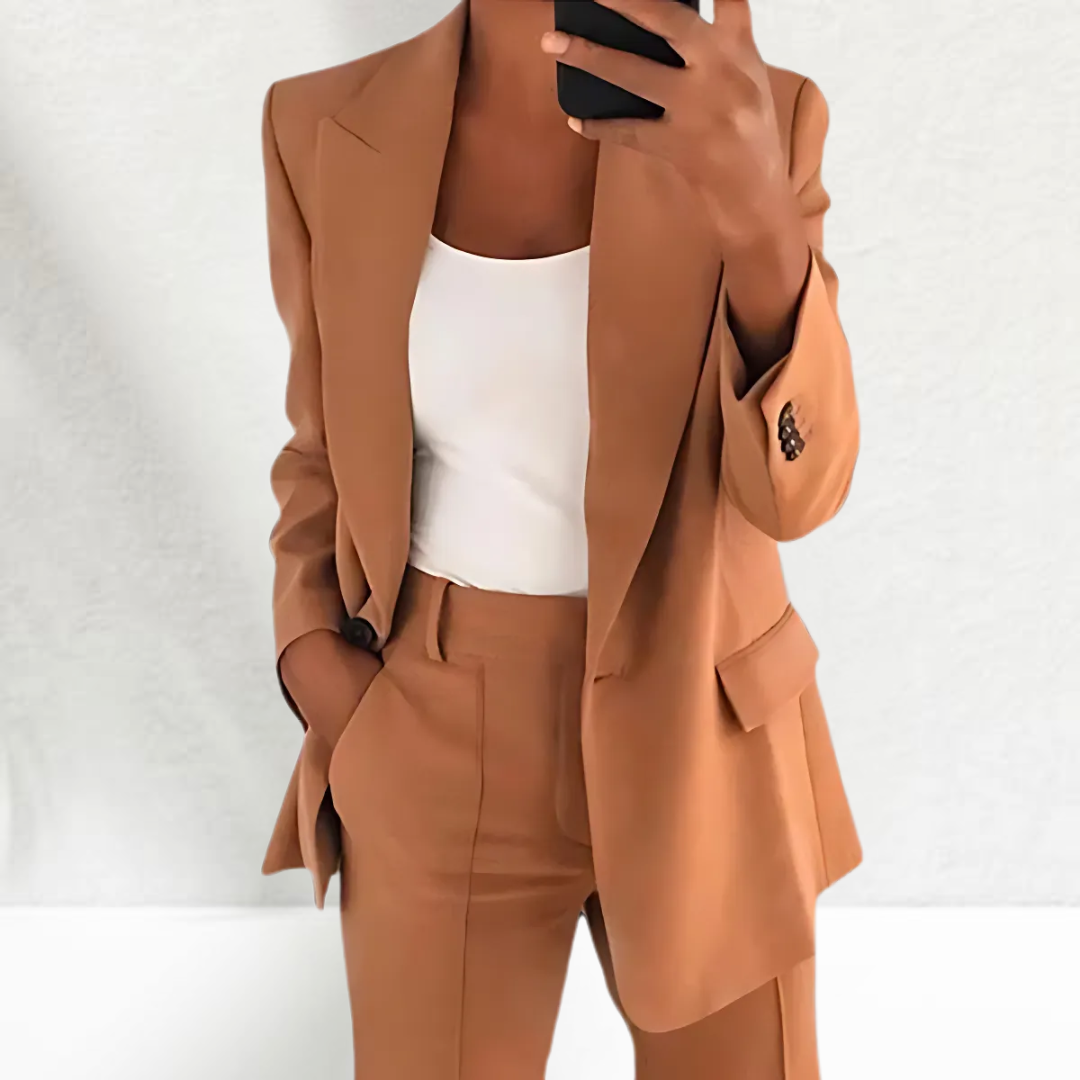 Lenique | Two-Piece Women's Suit