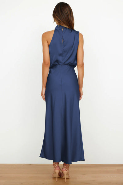 Elspeth | Long Dress With Halterneck