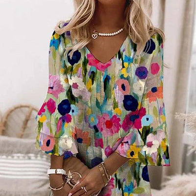 Tevitha - Romantic Floral Print V-Neck Mini Dress