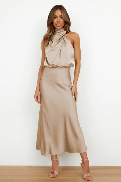 Elspeth | Long Dress With Halterneck