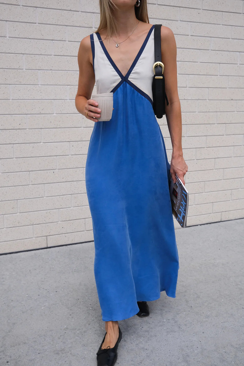 Clarabeth | Lightweight V-neck Maxi Dress