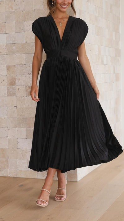 Bernice | Elegant Pleated Dress